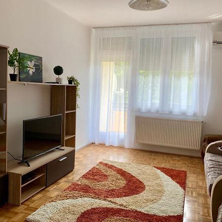 Anita Apartman Hajdúszoboszló Εξωτερικό φωτογραφία